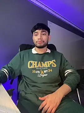 DylanC  online show from February 2026 06:28:02 AM