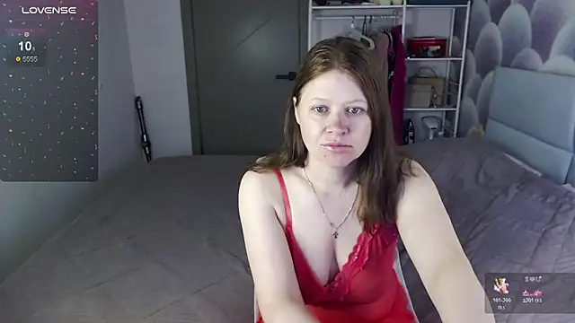 Snapshot of Aleksasamuii chatting on May 2026 10:29:01 PM Aleksasamuii online show from May 2026 10:29:01 PM