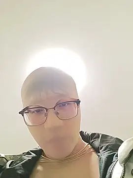 quetsa online show from May 2026 04:44:02 PM