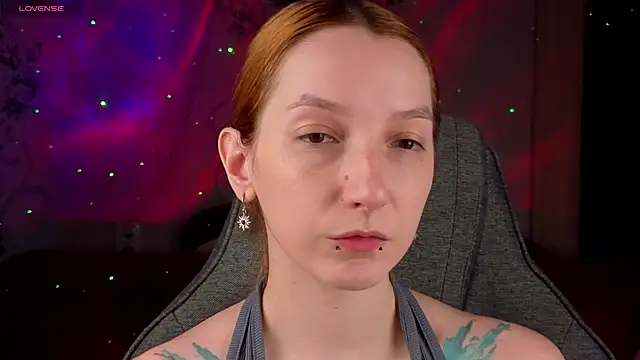 Vamp Mila online show from May 2026 02:02:01 PM
