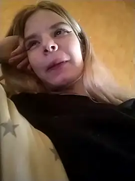 EsterSteele online show from February 2026 01:15:01 PM