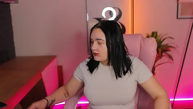 Sweat Zlata online show from February 2026 06:56:02 AM