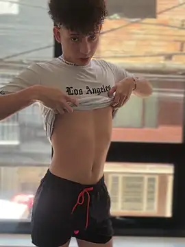 yoursexyjose online show from May 2026 06:25:01 PM