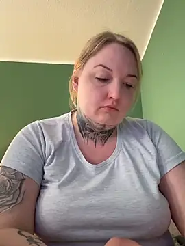 Lolaaxxx13 online show from June 2026 06:08:02 PM