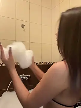 Bella Way online show from February 2026 05:29:01 PM