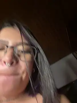 Violetx19 online show from January 2026 09:35:02 PM