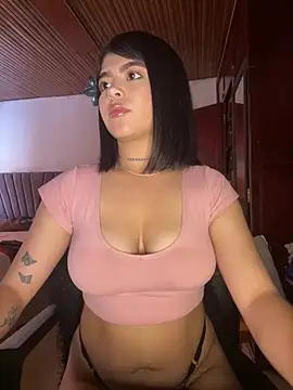 Violetx19 online show from February 2026 07:39:02 PM