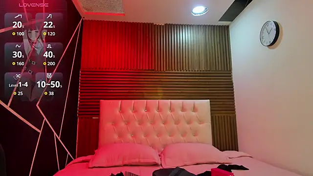 CleoFoxx  online show from May 2026 12:43:02 PM