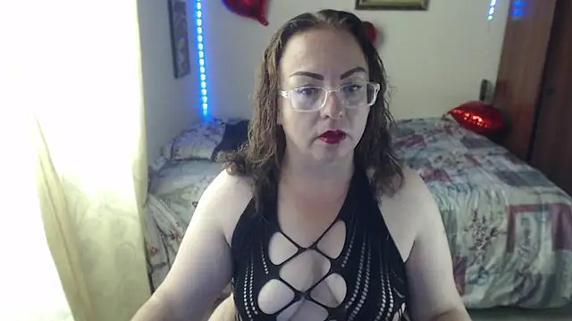 TaniaGoddess online show from April 2026 06:32:02 PM