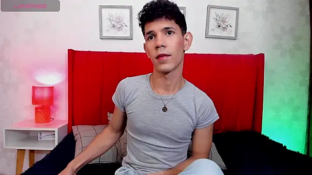 arlequiin  online show from March 2026 03:32:02 AM