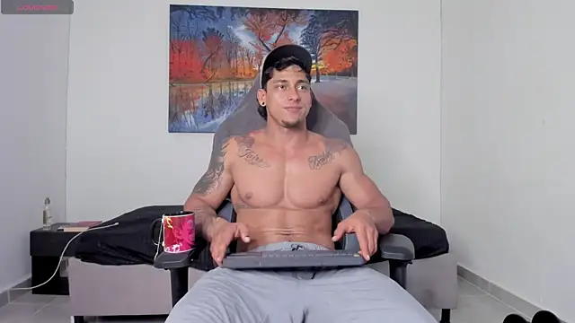 ryanwhite3 online show from April 2026 09:16:01 PM