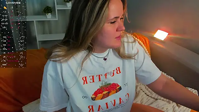 LilyBel online show from March 2026 10:19:02 AM