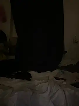 nikkiuk online show from February 2026 03:13:02 AM