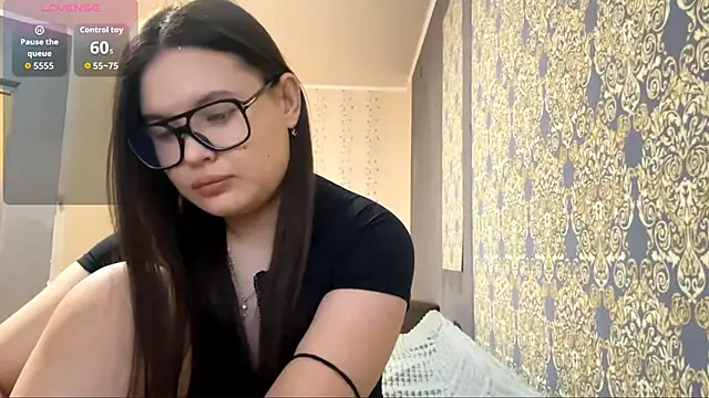 Ayazyn online show from February 2026 01:03:02 PM