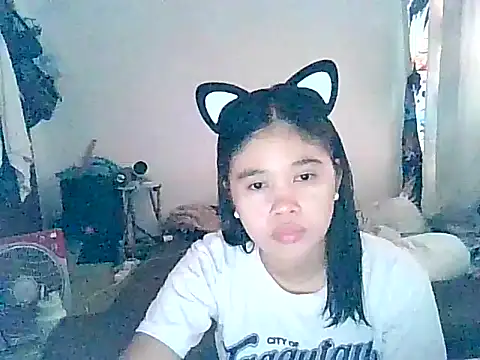 Snapshot of Angel_lust69 chatting on March 2026 07:03:02 AM Angel lust69 online show from March 2026 07:03:02 AM