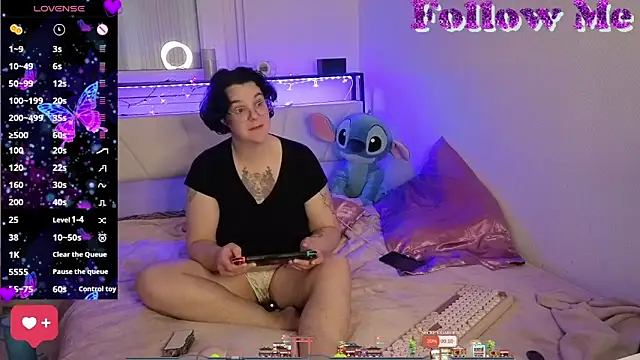 lunatigre4 online show from March 2026 03:07:02 PM