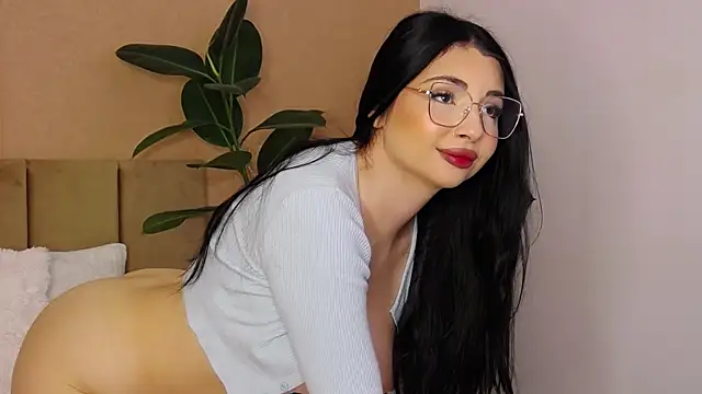 BellaHere online show from May 2026 07:05:02 AM