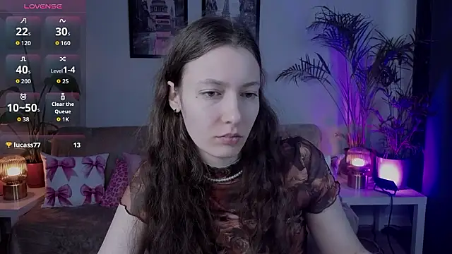 VioletaBloom online show from February 2026 07:12:02 AM