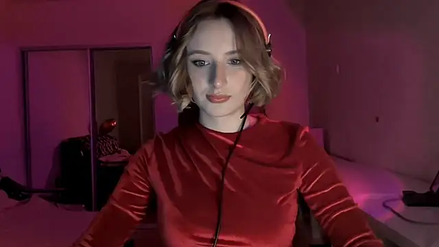 Snapshot of DeliciaBagnoli chatting on February 2026 07:37:01 PM DeliciaBagnoli online show from February 2026 07:37:01 PM