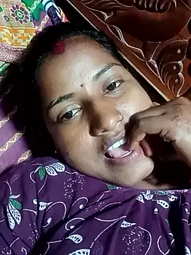 Snapshot of Your_deshibhabi25years chatting on May 2026 03:42:02 PM Your deshibhabi25years online show from May 2026 03:42:02 PM
