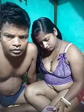 Snapshot of Your_deshibhabi25years chatting on June 2026 10:47:02 PM Your deshibhabi25years online show from June 2026 10:47:02 PM