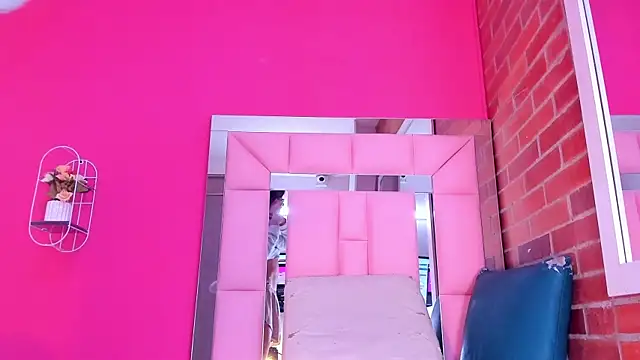 Baby doll XOXO online show from February 2026 01:04:01 PM