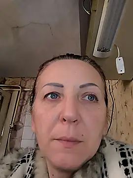 LinaSwan471 online show from February 2026 01:49:02 PM