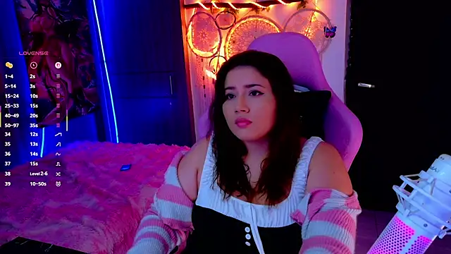 ALIS E G online show from June 2026 05:22:01 PM