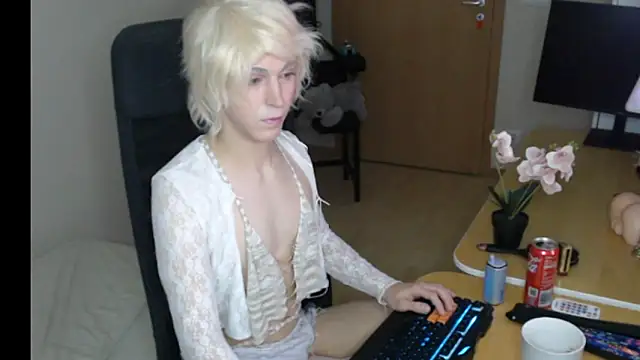 Pearl Inferno online show from February 2026 06:11:02 PM