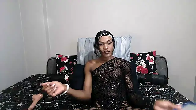 Snapshot of Riaanxxx chatting on March 2026 12:49:02 AM Riaanxxx online show from March 2026 12:49:02 AM