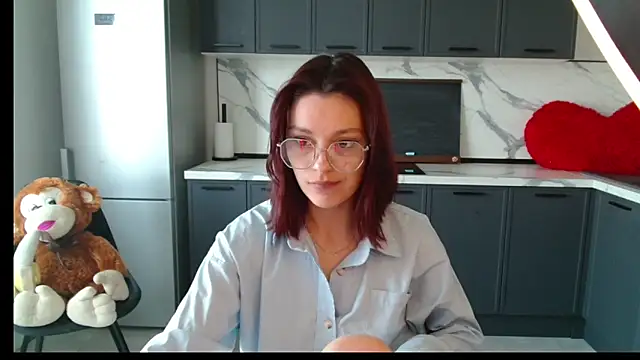 Snapshot of Eva_Avea chatting on March 2026 07:47:02 AM Eva Avea online show from March 2026 07:47:02 AM