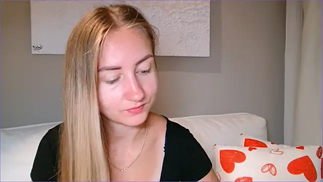 BluueSilk online show from October 2025 05:30:02 AM