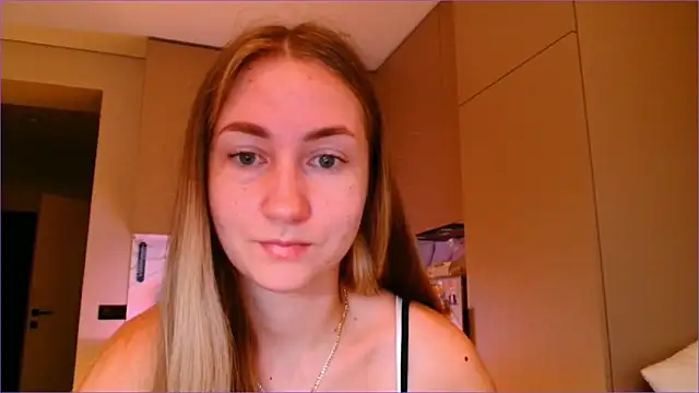 BluueSilk online show from December 2025 06:08:02 AM