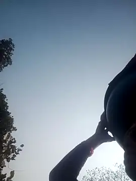 Snapshot of Juhi_Chanwla chatting on February 2026 04:41:01 AM Juhi Chanwla online show from February 2026 04:41:01 AM