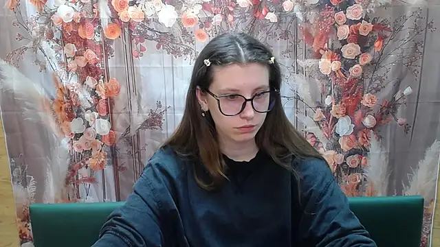 LilianaShine online show from March 2026 06:19:02 AM