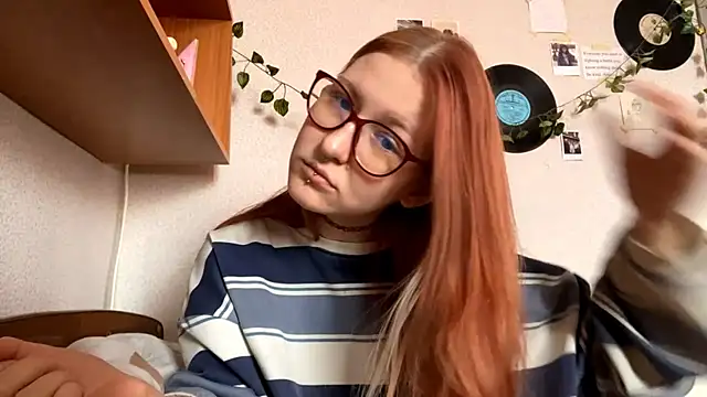 LaureenVielma online show from February 2026 07:37:01 AM