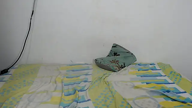 Snapshot of salomeh_ chatting on May 2026 01:16:02 PM salomeh online show from May 2026 01:16:02 PM