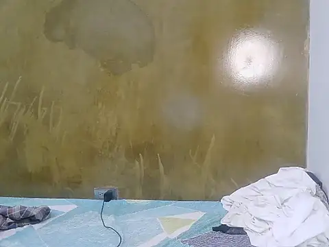 Lumyx Lia online show from February 2026 02:01:02 PM