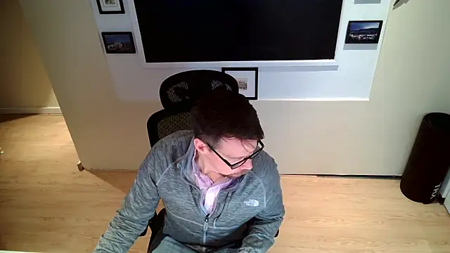 Scotsmanx online show from February 2026 08:04:02 PM