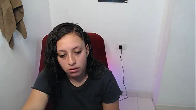 Barbara D Valencia online show from June 2026 03:18:01 PM
