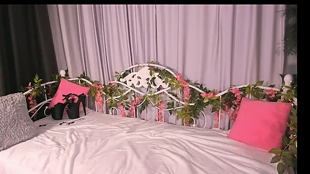 Pauline wish online show from February 2026 01:31:01 AM