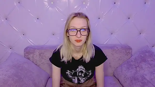 Akiro Kim7 online show from February 2026 02:19:02 AM