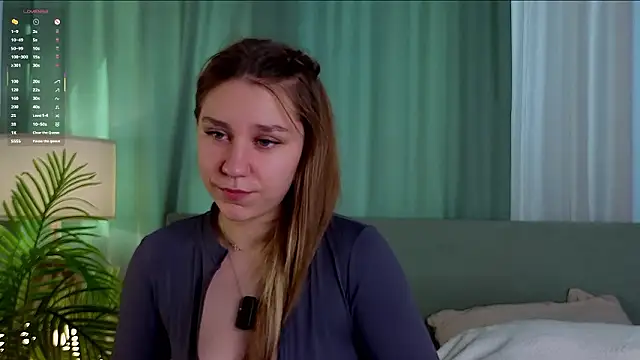 Snapshot of ShantellAngulo chatting on March 2026 05:44:01 AM ShantellAngulo online show from March 2026 05:44:01 AM