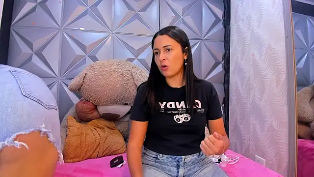 DannaAndSofi1 online show from February 2026 10:52:02 AM