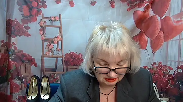 RenataDaster online show from May 2026 02:45:01 PM