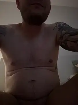 LubasOriginMen online show from June 2026 09:28:02 PM