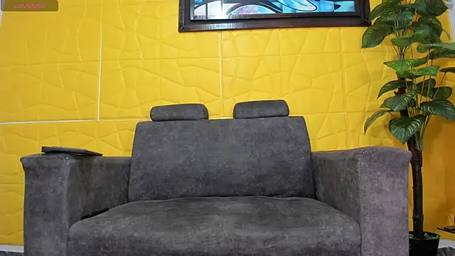 Snapshot of williamparra55 chatting on March 2026 12:59:02 AM williamparra55 online show from March 2026 12:59:02 AM