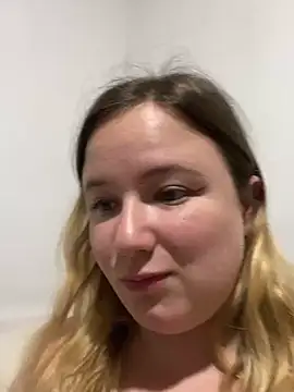 tuzorra99 online show from March 2026 06:44:02 PM