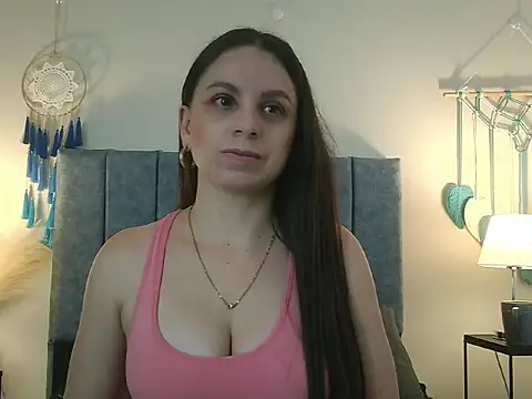 Snapshot of NatalyGuzman26 chatting on February 2026 10:58:02 AM NatalyGuzman26 online show from February 2026 10:58:02 AM