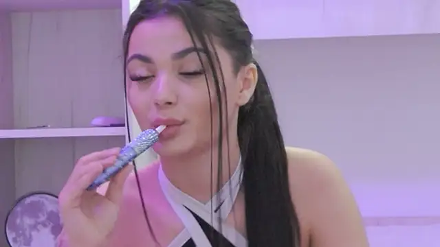 MayaMadison online show from February 2026 09:41:01 PM